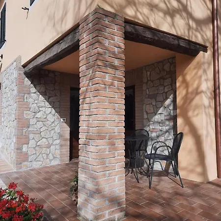 Agriturismo Il Truffarello Farm stay